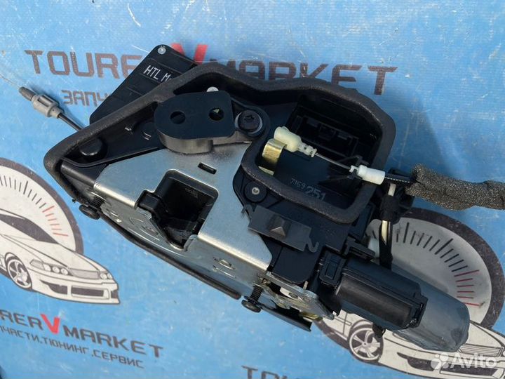 Замок двери задний левый Bmw 7-Series E66 N62B48B