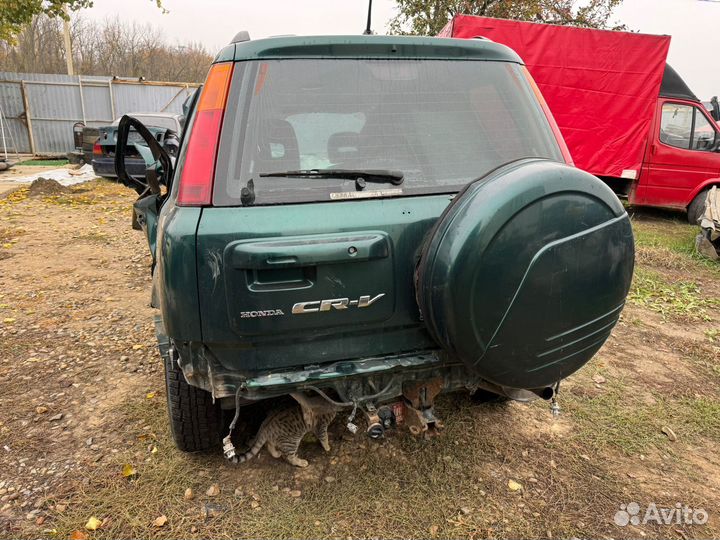 В разбор Honda Crv RD1