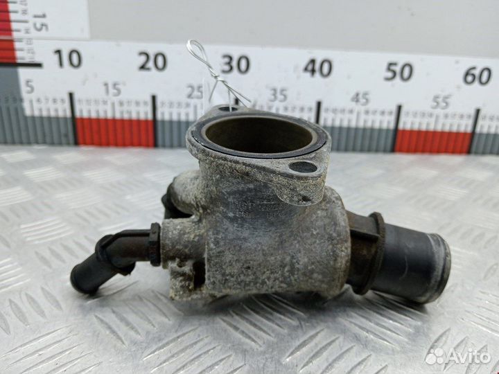 Корпус термостата для Opel Zafira B 95517661