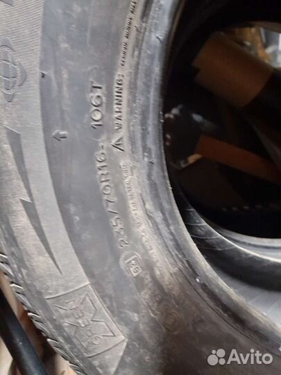 Michelin Latitude X-Ice 235/70 R16