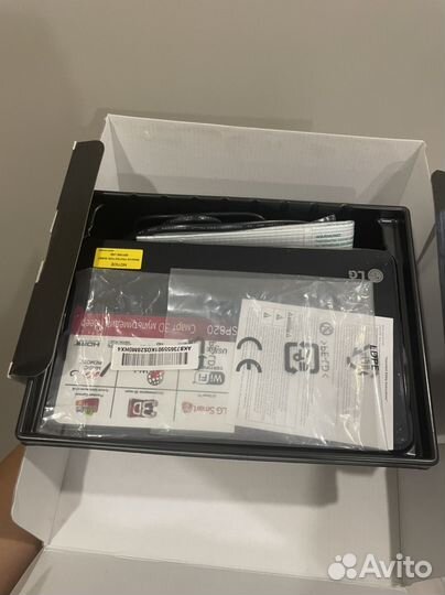 Новый Smart 3D мультимeдиa плeeр LG sр820