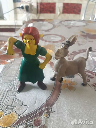 Продам игрушки от 