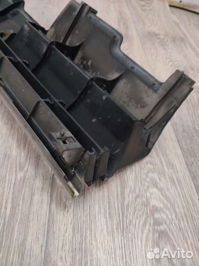 Решетка радиатора Nissan skyline 31куз