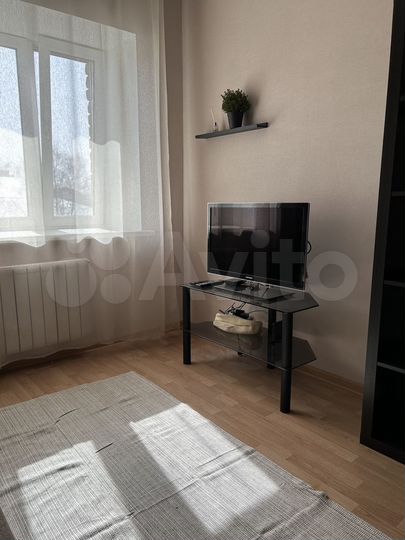 Квартира-студия, 42 м², 4/19 эт.