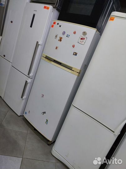 Холодильник б у