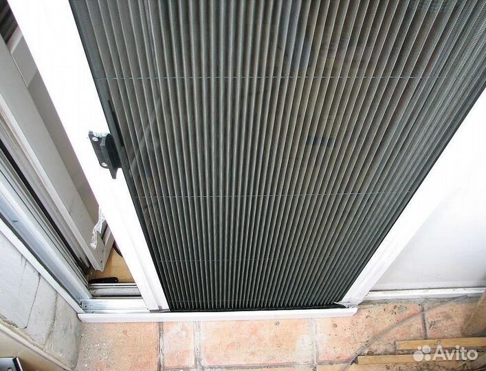 Складная сетка на окна и балкон