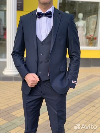 Костюм мужской темно-серый