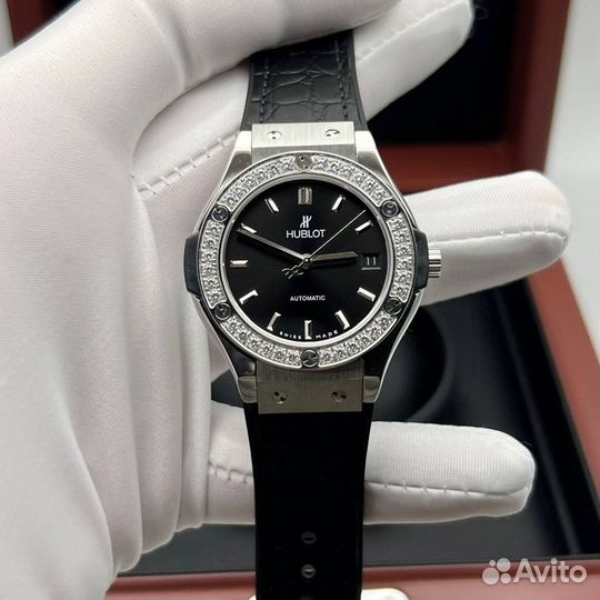 Часы Hublot женские