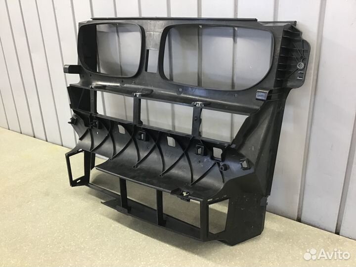 Панель передняя BMW X6 E71 2008-2014