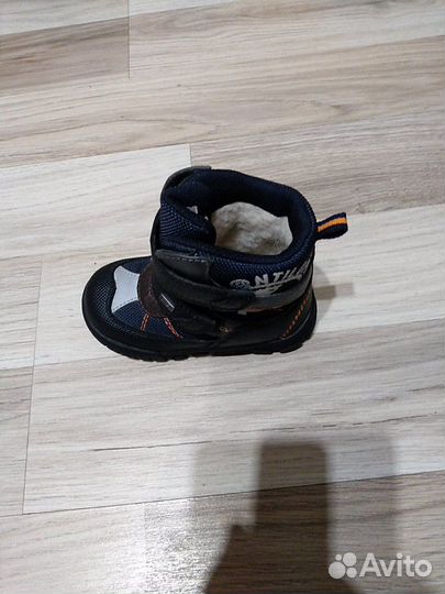 Новые мембранные ботинки р.22 и 23