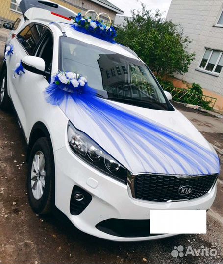 Свадебные украшения на машины Синее