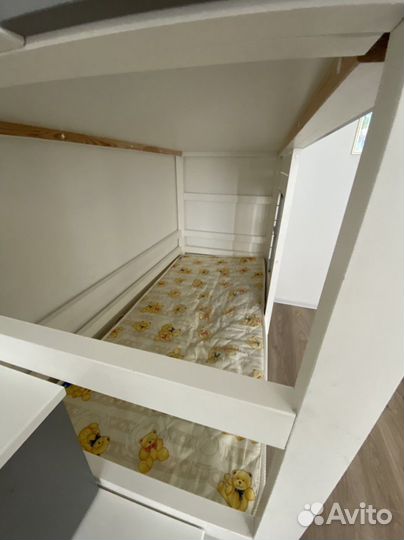 Двухъярусная кровать домик с лестницей-комодом