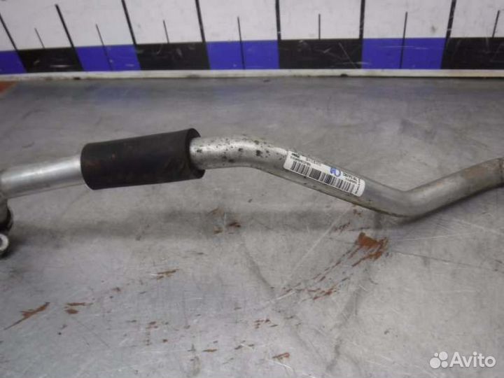 Трубка кондиционера Mitsubishi Pajero Sport 2 4D56