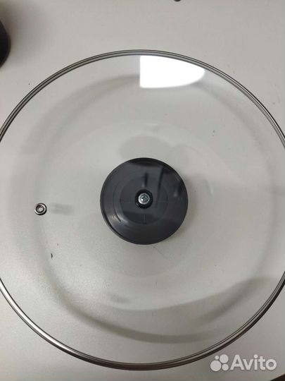 Сковорода 24 см с крышкой