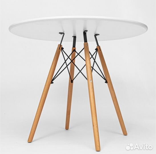 Детский столик и стул еames