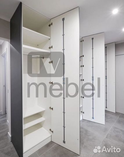 Стенка в гостиную