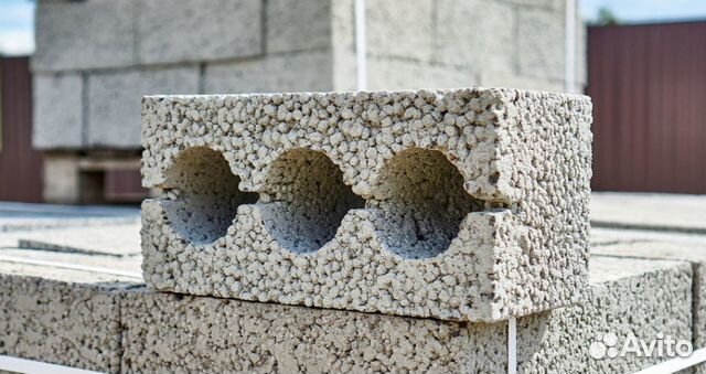 Блок керамзитовый 19/19/39 - Доставка с завода