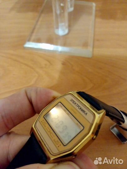 Часы СССР электронные электроника сигнал