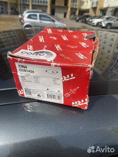 Тормозные колодки TRW (ford mondeo 3) 2 пары