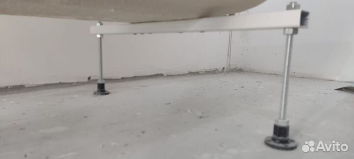 Ванна акриловая