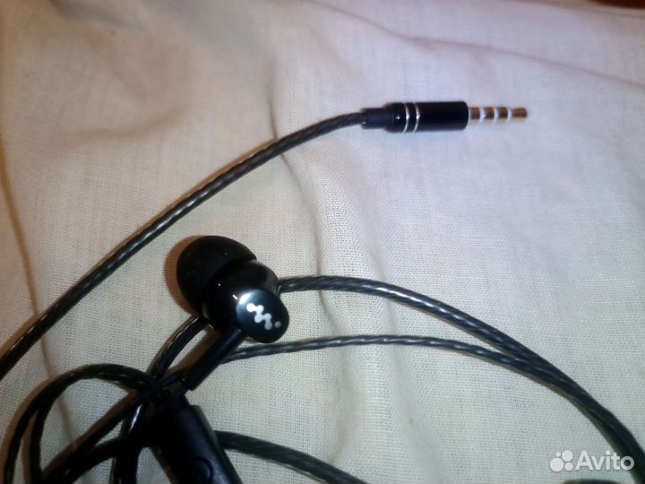 Гарнитура проводная Sony