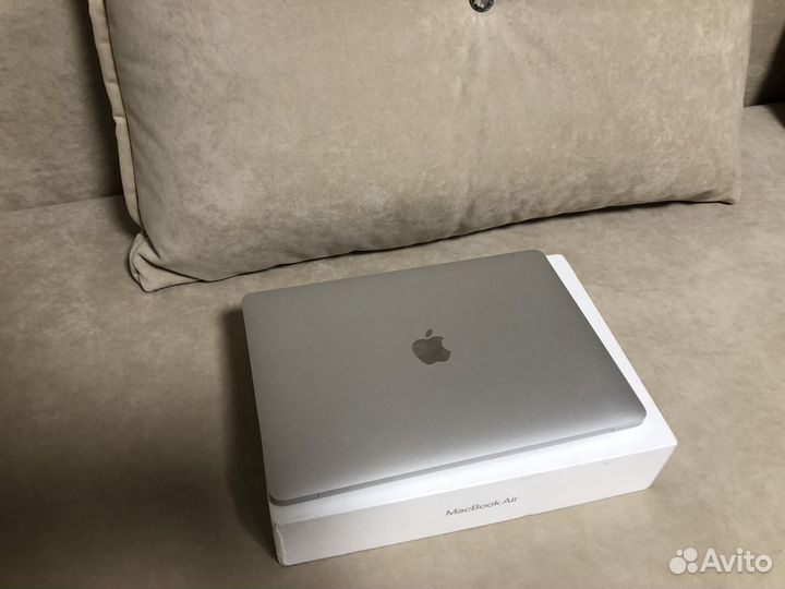 Apple MacBook Air 13 2020
