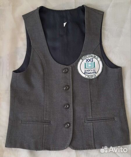 Школьная форма.Жилет