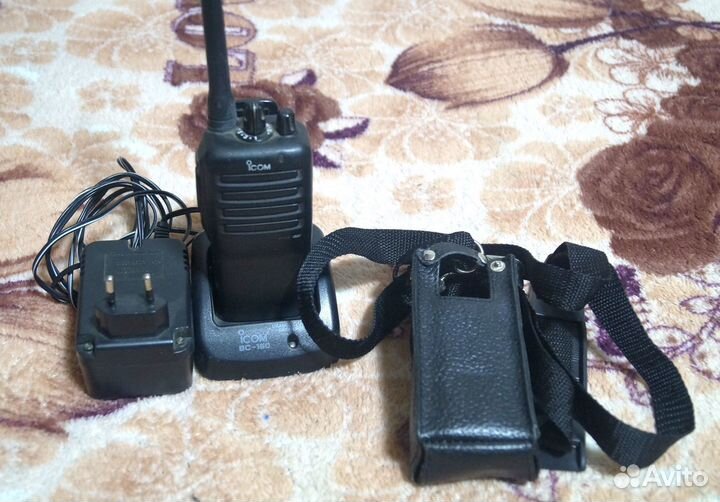 Рация icom F-16