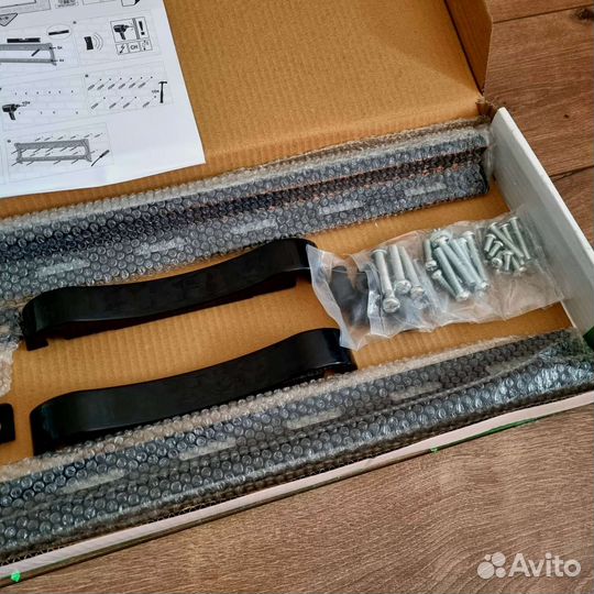 Кронштейн для телевизора на стену Vivanco tilt xl