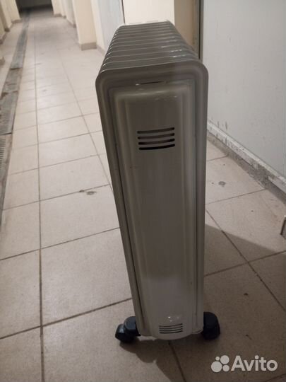 Масляный обогреватель delonghi