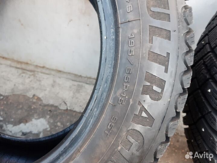 Goodyear Ultragrip Ice Arctic 195/65 R15