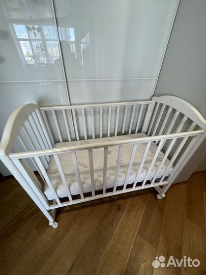 Кроватка детская лель без маятника белая
