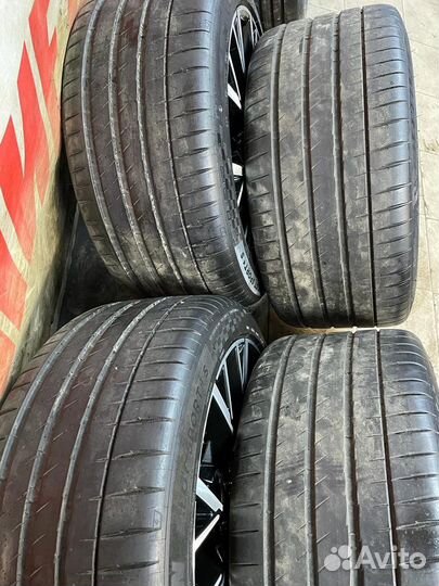 Оригинал 809m BMW X5M F95 X6M F96 R21 R22