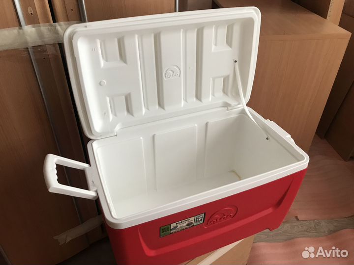 Igloo Изотермический контейнер Island Breeze 48 кр