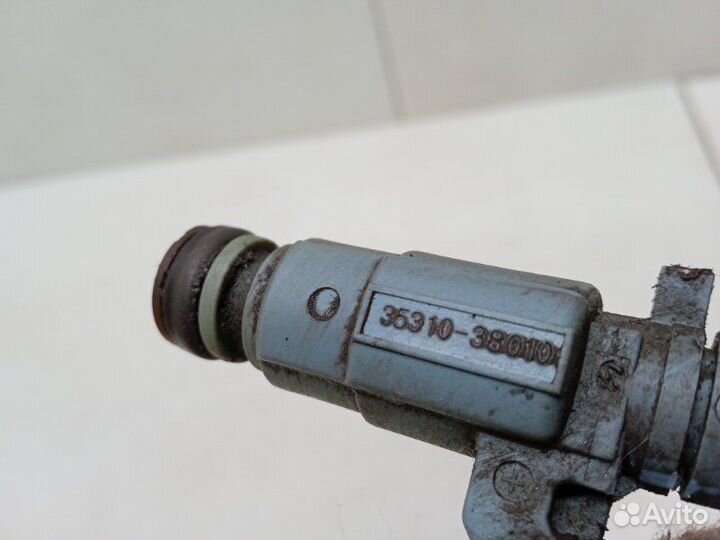 Форсунка топливная Hyundai Sonata 4 2.0 2005