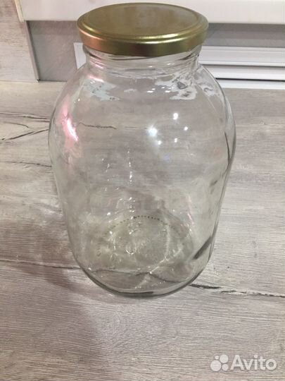 Стеклянная банкаи 3л