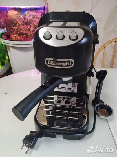 Кофеварка рожковая delonghi ec 250b