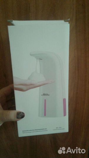 Автоматический дозатор для жидкого мыла