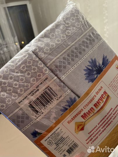 Новая скатерь с салфетками