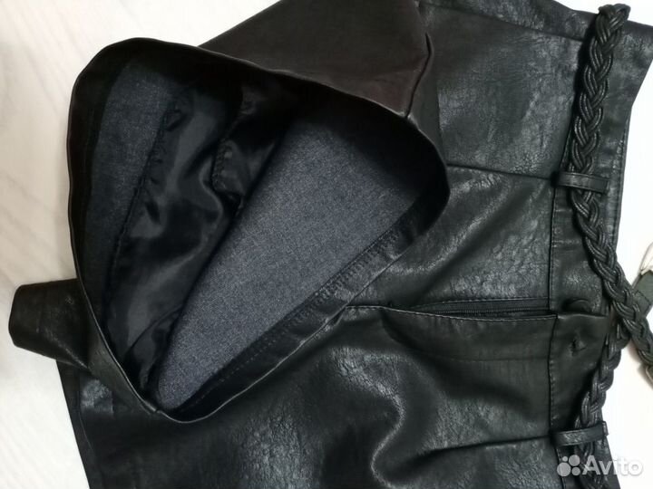 Кожаные шортики