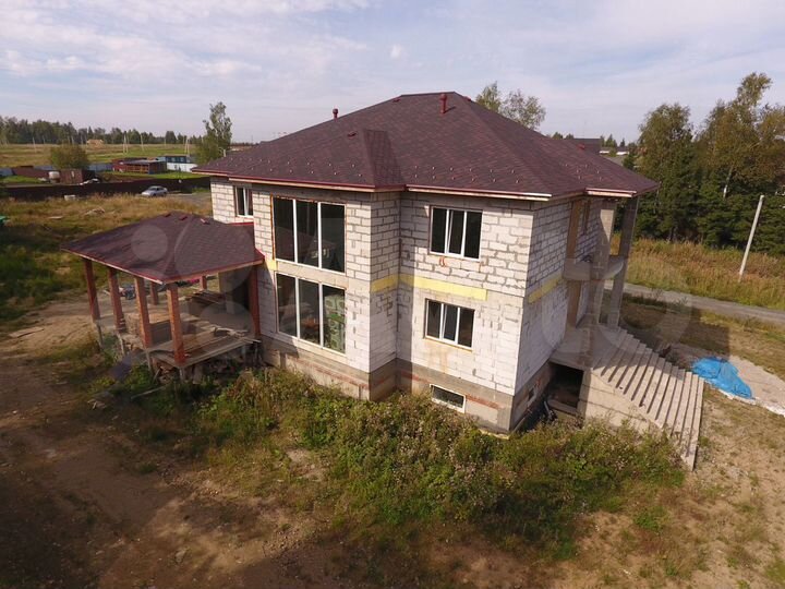 Дом 500 м² на участке 15,8 сот.
