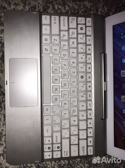 Нетбук новый