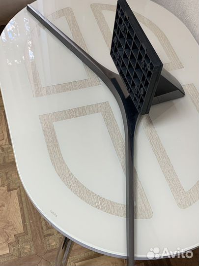 Подставка для телевизора