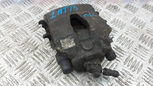 Суппорт тормозной передний правый skoda octavia A7