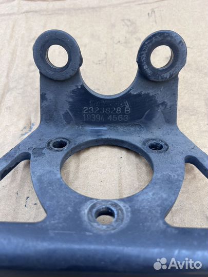 Кронштейн кабины Scania 6 2323828