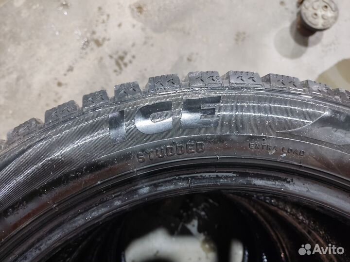 Formula Ice 215/50 R17