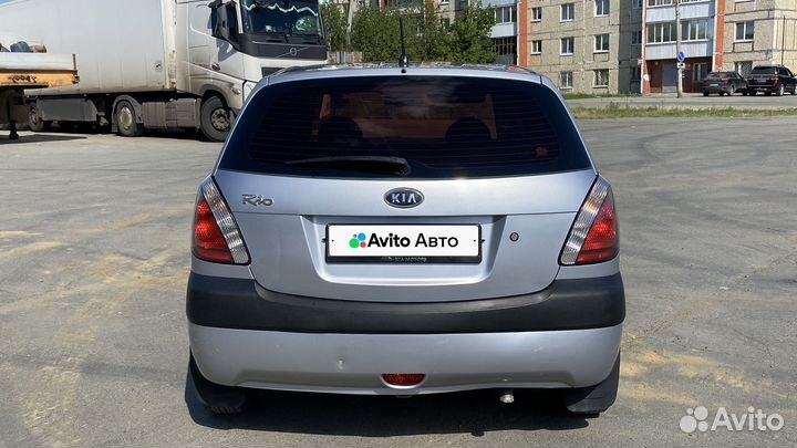 Kia Rio 1.4 AT, 2006, 219 000 км