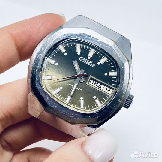 Часы СССР Слава Алмаз 26 камней