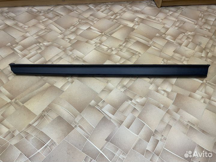 Накладка на левую переднюю дверь infiniti QX50 j55