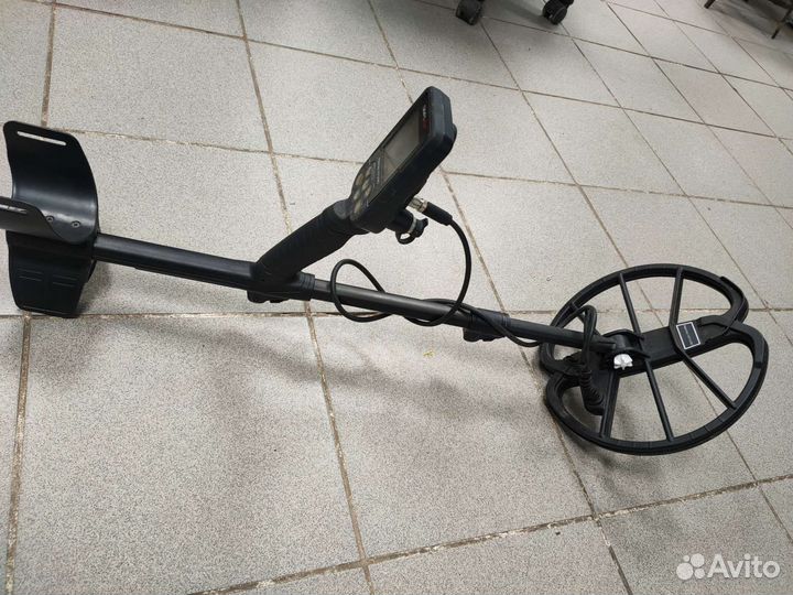 Винт катушки металлоискателя nokta makro simplex+